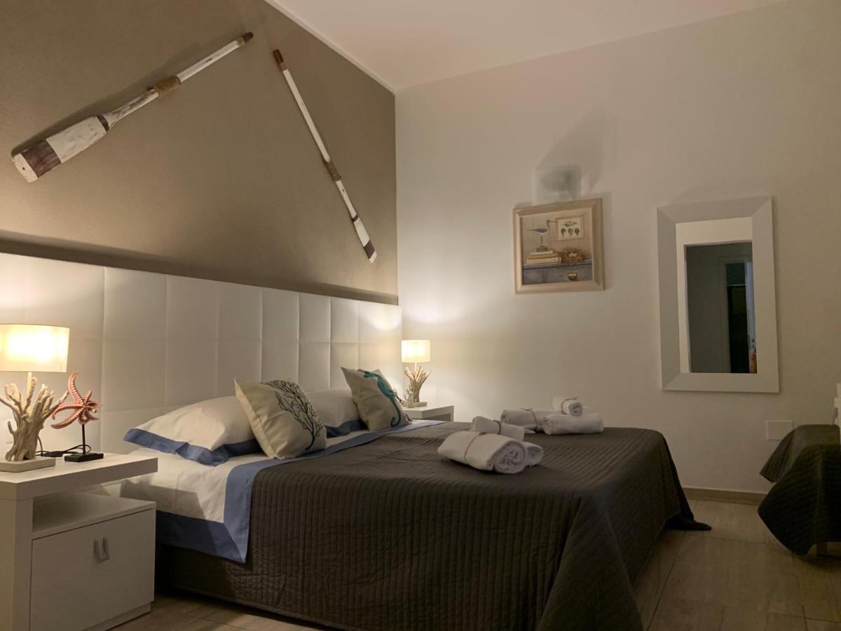 Aquarama Rooms & Apartments Torre Squillace Dış mekan fotoğraf