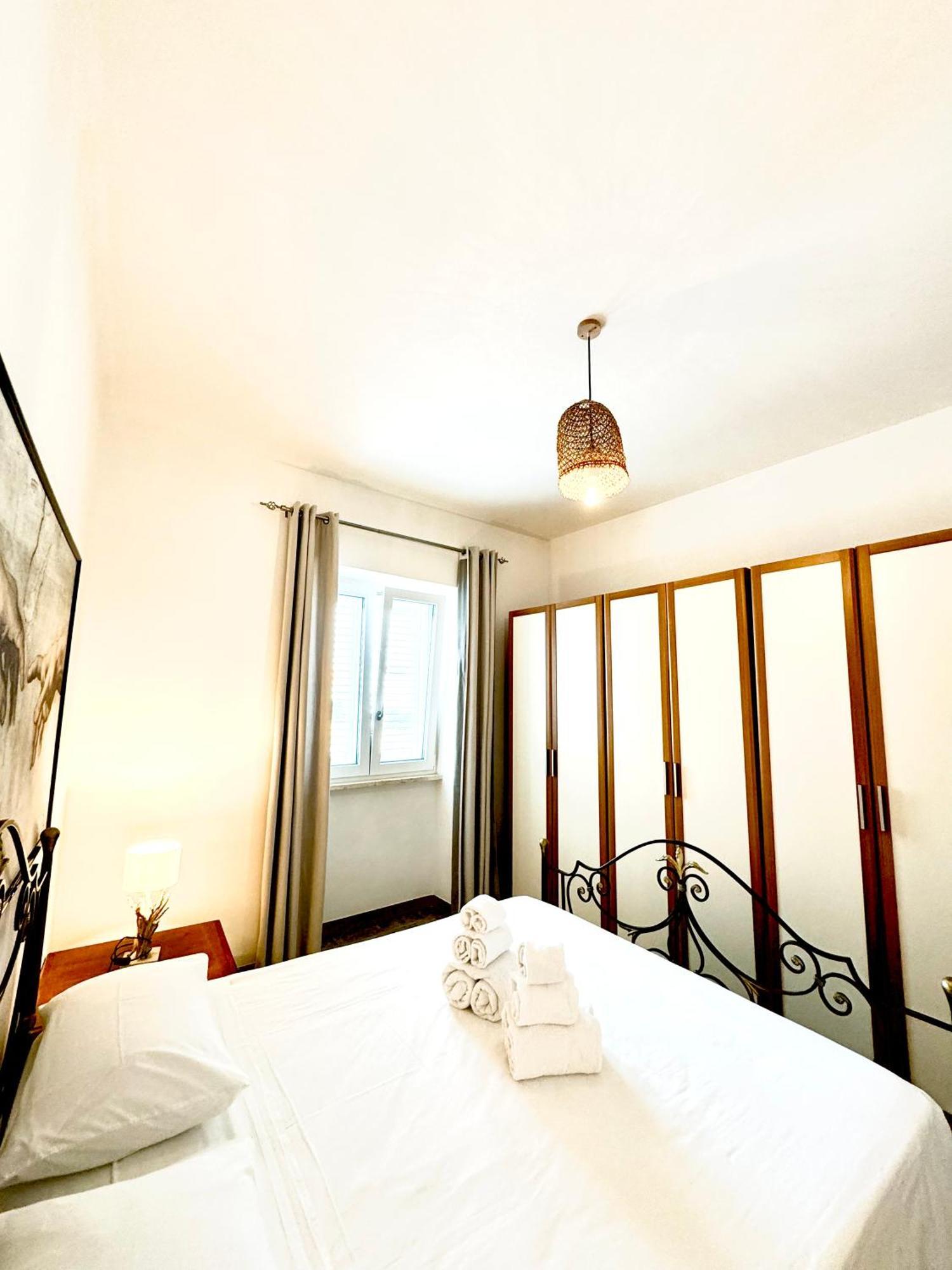 Aquarama Rooms & Apartments Torre Squillace Dış mekan fotoğraf